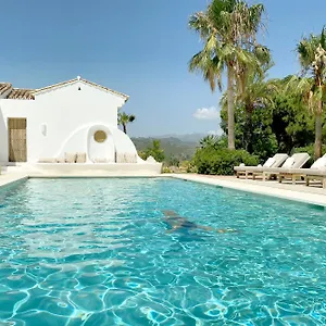 Bed & Breakfast Viluz - Wellbeing Marbella, Mijas