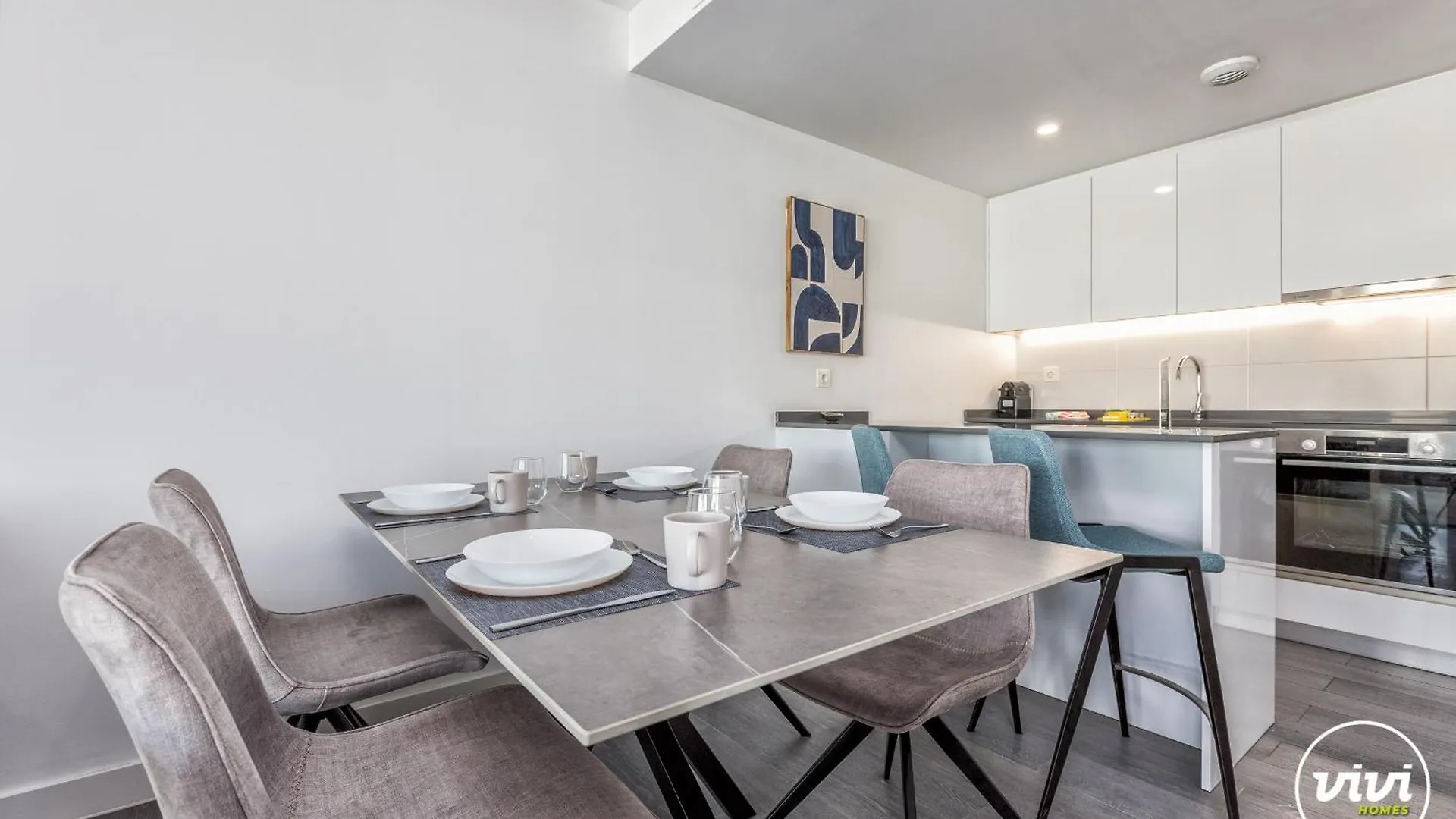 Vivi Homes - Luxor Gym, Pool, Terrace & Beach Mijas Apartment