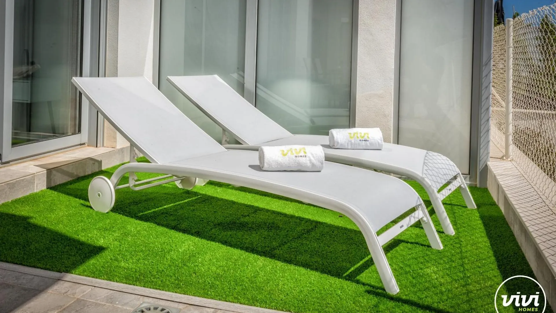 Vivi Homes - Luxor Gym, Pool, Terrace & Beach Mijas
